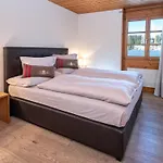 Schweizerhof 2 Lenzerheide