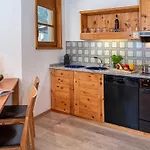 Schweizerhof 2 Appartement Lenzerheide